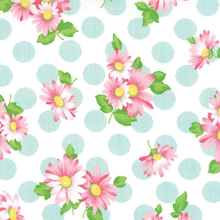 Fabric Moda Sew & Sew by Chloe's Closet - Floral Doopsy Daisey in Berrylicious