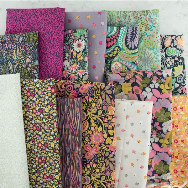 Precuts Windham Fabrics Solstice by Sally Kelly -  Equinox FQ Bundle